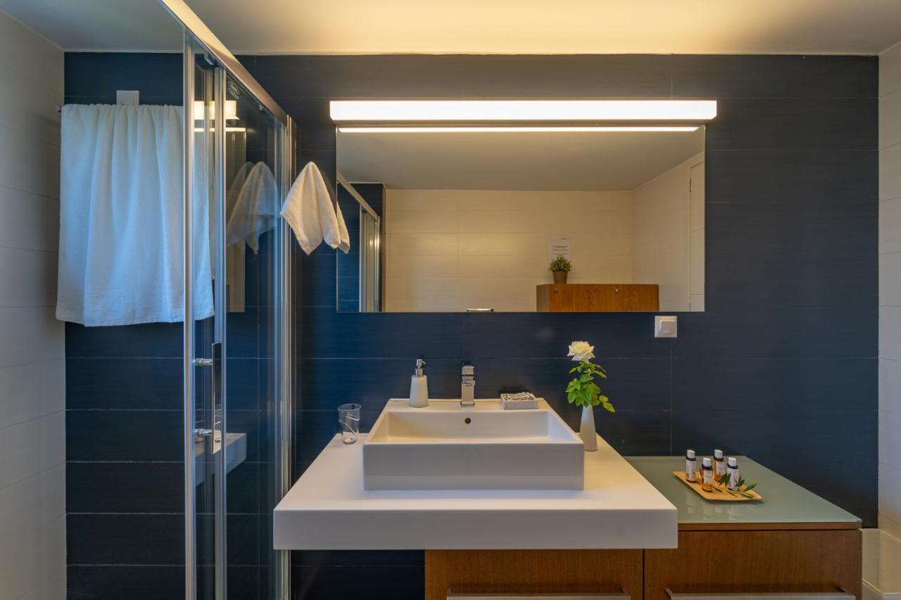 Abelia Luxurious Villas Finikounta Esterno foto