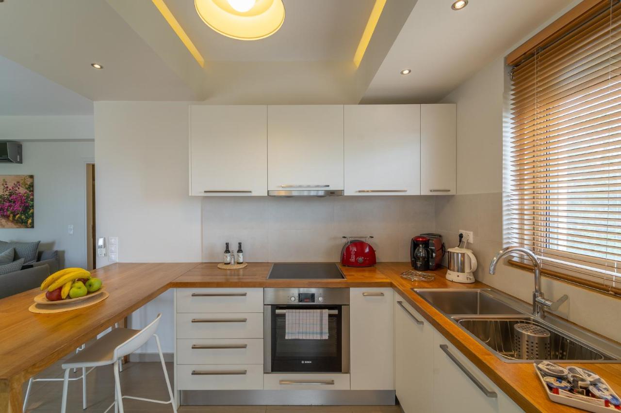 Abelia Luxurious Villas Finikounta Esterno foto
